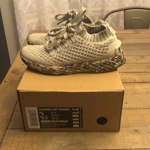 No Bull Project Knit Runners